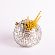 Indlæs billede til gallerivisning Savanne - Løvinde<br>Skulptur<br>13x14x15 cm.