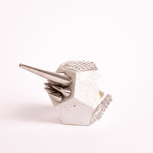 Indlæs billede til gallerivisning Savanne - Lille Pindsvin<br>Skulptur<br>8x5x6 cm.