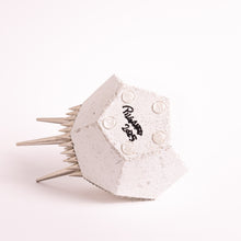 Indlæs billede til gallerivisning Savanne - Stort Pindsvin<br>Skulptur<br>15x10x10 cm.