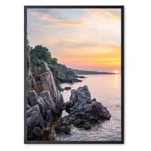 Load image into Gallery viewer, Orange Teardrops