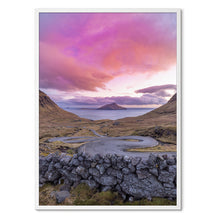 Indlæs billede til gallerivisning Valley of Love