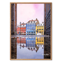 Indlæs billede til gallerivisning Mirror Mirror&lt;br&gt;&lt;font color=&quot;#F4C430&quot;&gt;Special Edition&lt;/font&gt;
